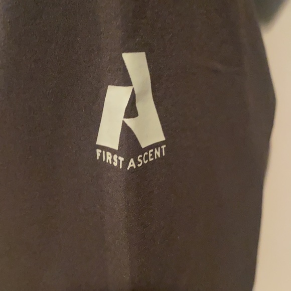 Eddie Bauer First Ascent Jacket - Picture 3 of 4